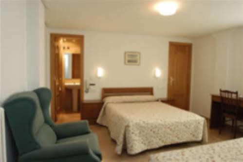 Hostal Aragon Teruel Exterior photo